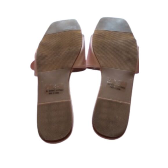 Lulus Women's Size 8.5 Slip On Pink Sandals - Picture 3 of 6